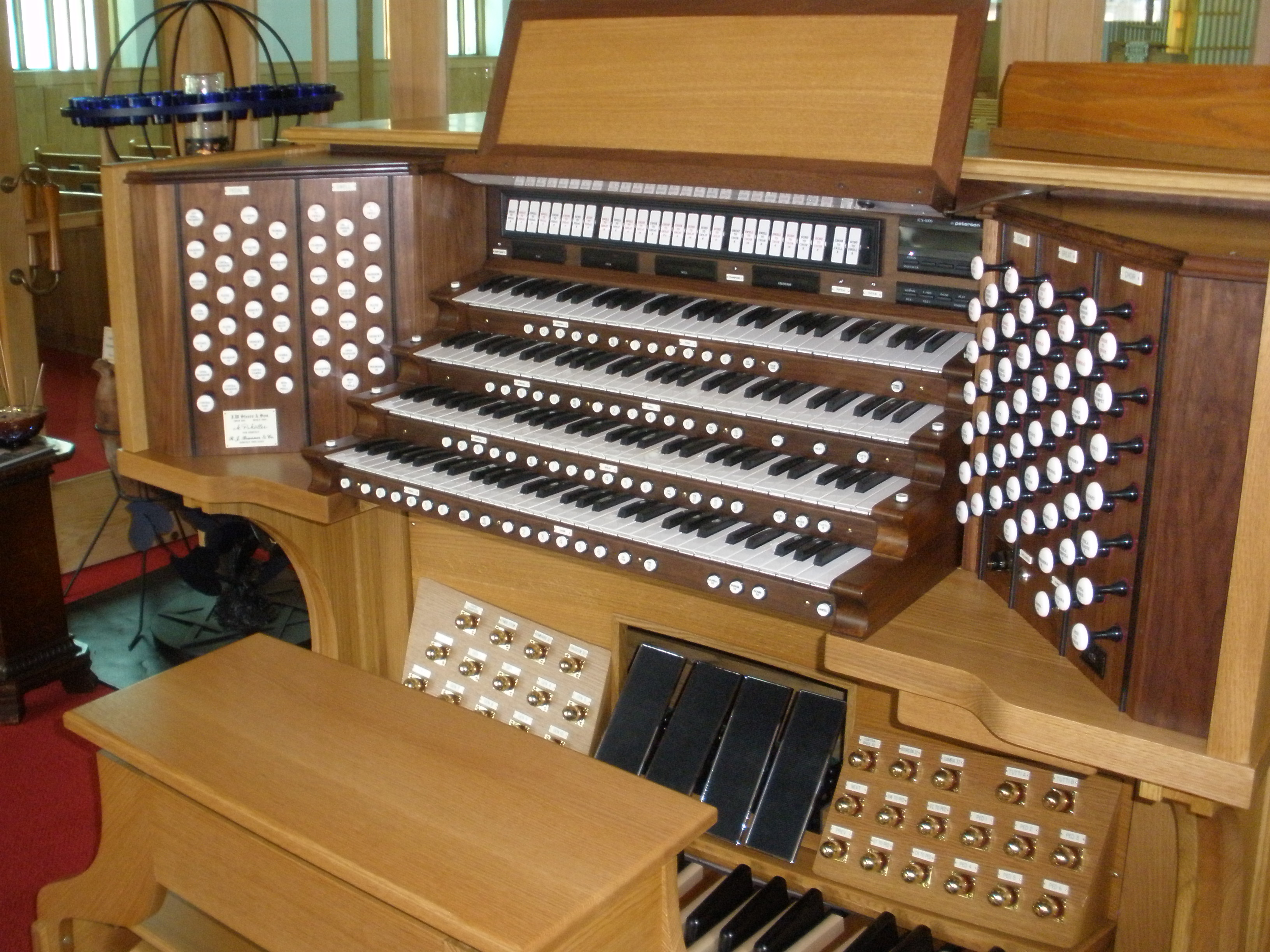 Organ 002.jpg